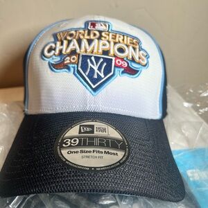 New Era 2009 World Series Champions Cap - Black, White, Gold